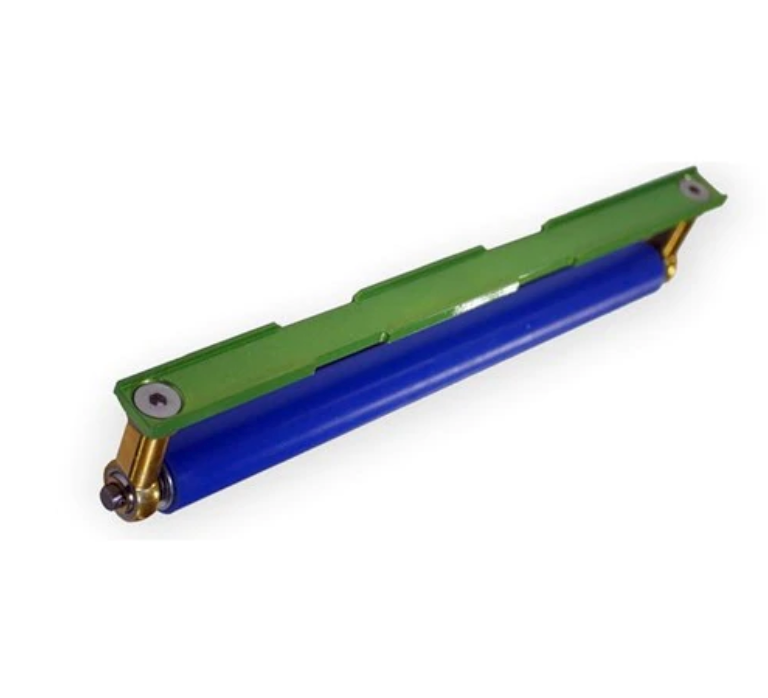 Squeegee - Action M and R 16in Roller Squeegee W/ Teflon Sheet